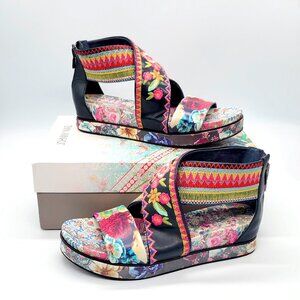 Johnny Was Chris Sandal Like New Size 38 (8US) with Box and Travel Bag